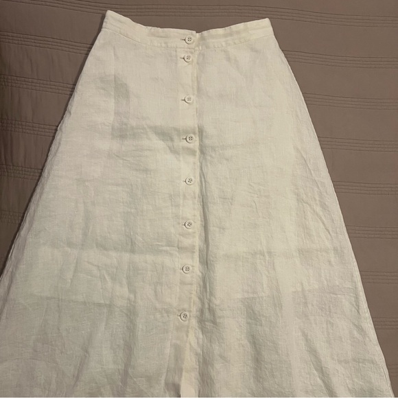 Paris Atelier & Other Stories Cream Button-Front A-Line Linen Skirt - Picture 5 of 9